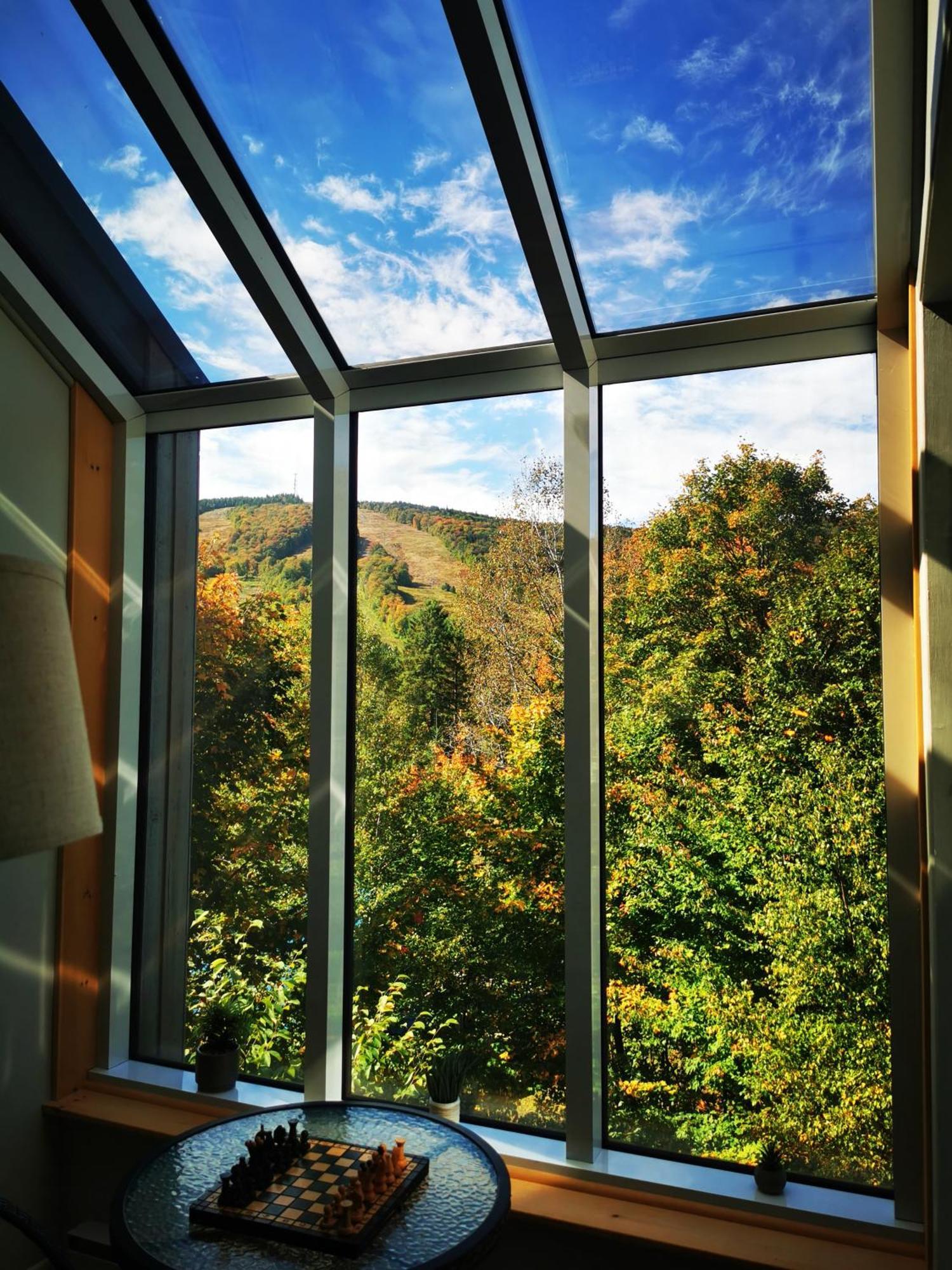 Condo Sur 2 Niveaux Avec Magnifique Vue Sur La Montagne Stoneham Zewnętrze zdjęcie